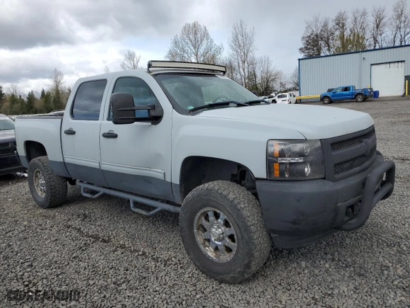 2013 Chevrolet Silverado 1500 LT with VIN 3GCPKSE79DG176847, listed as a Copart auction lot 51699735 with 175,147 mi miles and Clean Title. Bid and sale history available at carsss.com. Image 4.