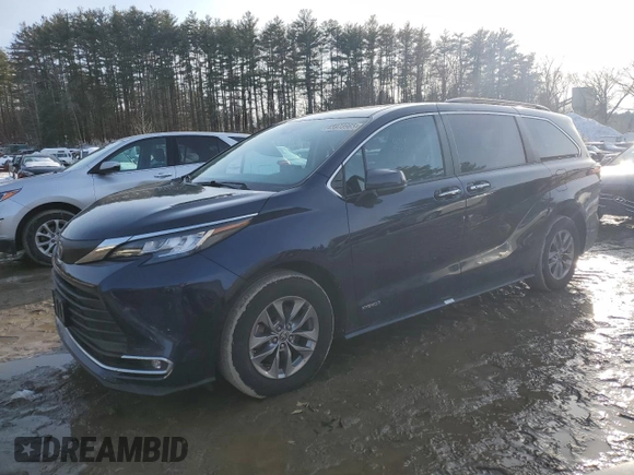 2021 Toyota Sienna XLE with VIN 5TDJSKFC0MS010512, listed as a Copart auction lot 45973985 with 86,234 mi miles and Salvage Title. Bid and sale history available at carsss.com. Image 1.