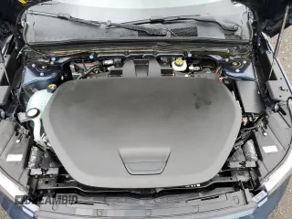 2022 Volvo XC40 Twin Plus z VIN YV4ED3UR2N2674275, wystawiony jako Copart lot #55912995 z przebiegiem Nie podano mil oraz Tytuł czysty. Historia ofert i sprzedaży dostępna na DreamBid. Obrazek 12.
