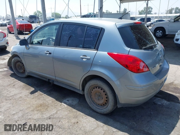 2009 Nissan Versa S с VIN 3N1BC13E99L453758, выставлен на аукционе IAAI как лот 42343658 с пробегом 218 825 миль миль и . История ставок и продаж доступна на DreamBid. Изображение 3.