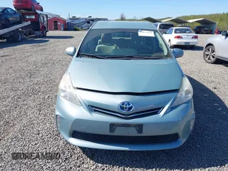 2013 Toyota Prius Two with VIN JTDZN3EU6D3203677, listed as a IAAI auction lot 42078214 with 194,087 mi miles and . Bid and sale history available at carsss.com. Image 12.
