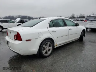 2011 Chevrolet Malibu LT w/1LT with VIN 1G1ZC5E19BF192377, listed as a Copart auction lot 84024984 with 124,157 mi miles and Clean Title. Bid and sale history available at carsss.com. Image 3.