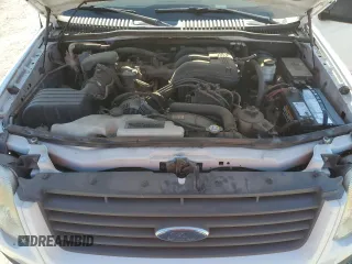 2006 Ford Explorer XLS с VIN 1FMEU72E66ZA18210, выставлен на аукционе Copart как лот 85884684 с пробегом 145 472 миль миль и Списание • Salvage title. История ставок и продаж доступна на DreamBid. Изображение 12.