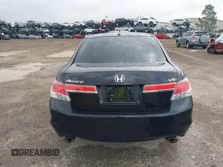 2012 Honda Accord EX-L z VIN 1HGCP3F87CA030166, wystawiony jako IAAI lot #41761200 z przebiegiem 120 596 mil mil oraz . Historia ofert i sprzedaży dostępna na DreamBid. Obrazek 17.