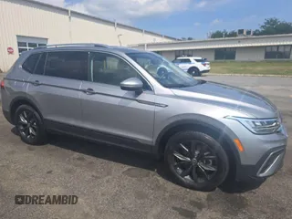 2024 Volkswagen Tiguan SE с VIN 3VV3B7AX6RM085904, выставлен на аукционе IAAI как лот 42852870 с пробегом 27 302 миль миль и . История ставок и продаж доступна на DreamBid. Изображение 10.