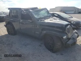 2020 Jeep Wrangler Unlimited Willys with VIN 1C4HJXDG8LW128570, listed as a Copart auction lot 71486074 with 26,258 mi miles and Salvage title. Bid and sale history available at DreamBid. Image 4.
