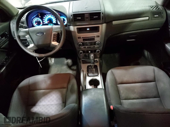 2010 Ford Fusion SE с VIN 3FAHP0HA1AR343984, выставлен на аукционе Copart как лот 86097524 с пробегом 162 749 миль миль и Чистый • Clean title. История ставок и продаж доступна на DreamBid. Изображение 8.