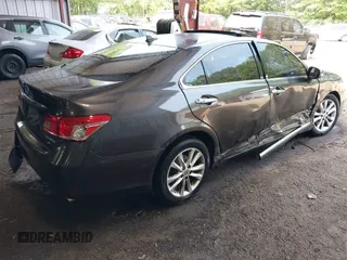 2012 Lexus ES 330 with VIN JTHBK1EG3C2503026, listed as a IAAI auction lot 42411743 with 231,662 mi miles and . Bid and sale history available at DreamBid. Image 4.