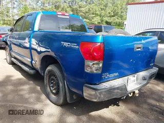 2008 Toyota Tundra 4WD Truck with VIN 5TBBV54198S492975, listed as a IAAI auction lot 42145763 with 281,934 mi miles. Bid and sale history available at carsss.com. Image 3.