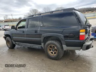 2005 Chevrolet Suburban Z71 with VIN 3GNFK16ZX5G111116, listed as a Copart auction lot 48506385 with 302,617 mi miles and Salvage title. Bid and sale history available at DreamBid. Image 2.