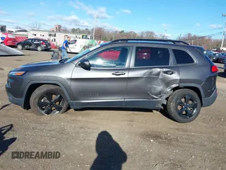 2017 Jeep Cherokee Limited с VIN 1C4PJMDB1HW524720, выставлен на аукционе IAAI как лот 40827046 с пробегом 72 559 миль миль и . История ставок и продаж доступна на DreamBid. Изображение 14.