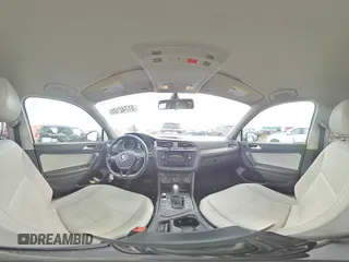 2018 Volkswagen Tiguan SEL z VIN 3VV3B7AX2JM001338, wystawiony jako Copart lot #51742105 z przebiegiem 71 555 mil mil oraz Szkoda całkowita • Salvage title. Historia ofert i sprzedaży dostępna na DreamBid. Obrazek 14.