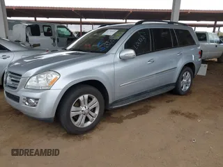 2007 Mercedes-Benz GL-Class with VIN 4JGBF71E97A280575, listed as a IAAI auction lot 41705492 with 176,711 mi miles. Bid and sale history available at carsss.com. Image 2.