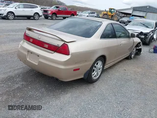 2001 Honda Accord EX с VIN 1HGCG22591A031631, выставлен на аукционе IAAI как лот 41914035 с пробегом 93 900 миль миль и . История ставок и продаж доступна на DreamBid. Изображение 4.