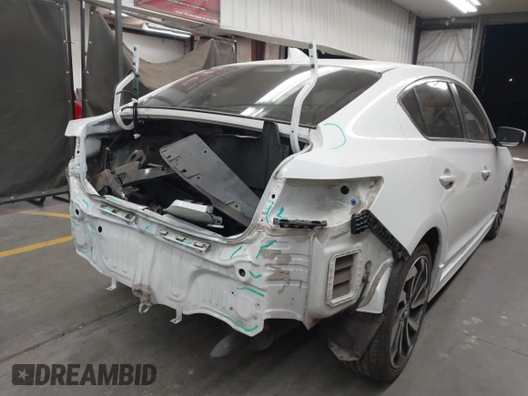 2018 Acura ILX Special Edition with VIN 19UDE2F41JA004533, listed as a IAAI auction lot 41710598 with 87,020 mi miles. Bid and sale history available at carsss.com. Image 18.
