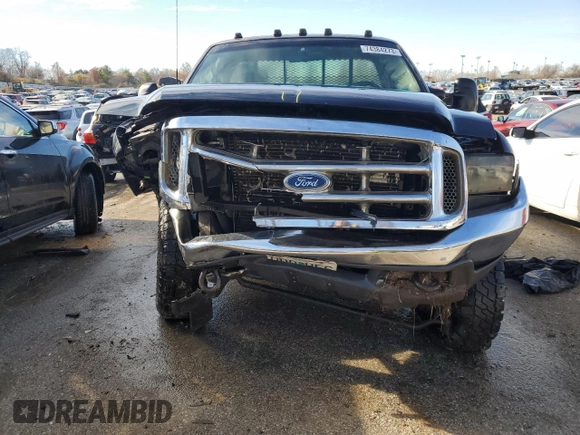 2000 Ford Super Duty F-250 XL with VIN 1FTNF21F6YEC44947, listed as a Copart auction lot 74384273 with 352,251 mi miles and Salvage Title. Bid and sale history available at carsss.com. Image 5.