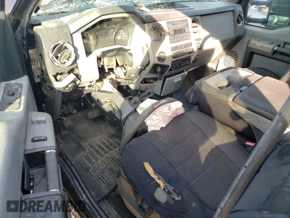 2016 Ford F-250 XLT with VIN 1FT7X2A68GEB18626, listed as a Copart auction lot 89073055 with Not provided miles and Salvage title. Bid and sale history available at DreamBid. Image 8.