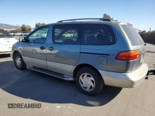 1998 Toyota Sienna LE with VIN 4T3ZF13C5WU085729, listed as a Copart auction lot 77256524 with 161,508 mi miles and Salvage Title. Bid and sale history available at carsss.com. Image 2.