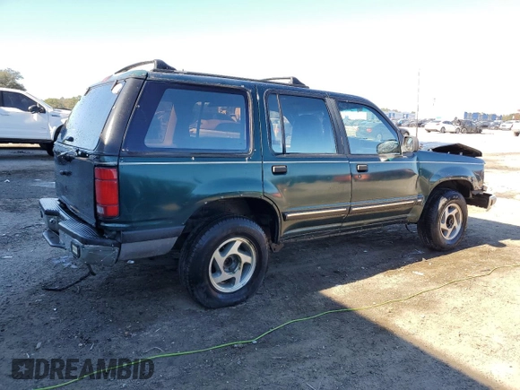 1994 Ford Explorer Eddie Bauer with VIN 1FMDU34X2RUC11751, listed as a Copart auction lot 41621815 with 72,074 mi miles and Non repairable. Bid and sale history available at DreamBid. Image 3.
