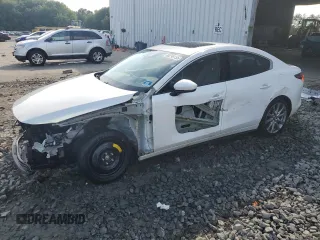 2020 Mazda 3 Premium with VIN 3MZBPBEM3LM124712, listed as a Copart auction lot 60290155 with 39,693 mi miles and Salvage title. Bid and sale history available at DreamBid. Image 1.