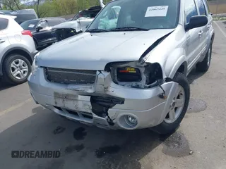2006 Ford Escape Hybrid with VIN 1FMYU96H76KA14124, listed as a IAAI auction lot 42063449 with 53,055 mi miles and . Bid and sale history available at DreamBid. Image 6.