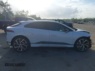 2022 Jaguar I-Pace HSE z VIN SADHD2S15N1622382, wystawiony jako IAAI lot #42173710 z przebiegiem 22 795 mil mil oraz . Historia ofert i sprzedaży dostępna na DreamBid. Obrazek 14.