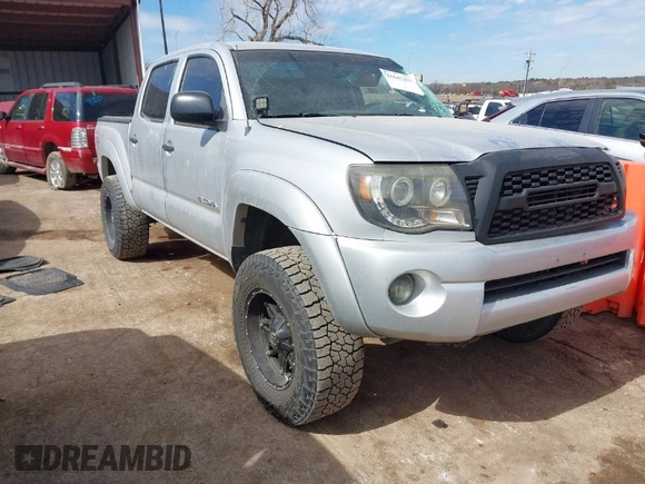 2006 Toyota Tacoma PreRunner z VIN 5TEJU62N56Z317981, wystawiony jako IAAI lot #41647457 z przebiegiem 254 512 mil mil oraz . Historia ofert i sprzedaży dostępna na DreamBid. Obrazek 1.