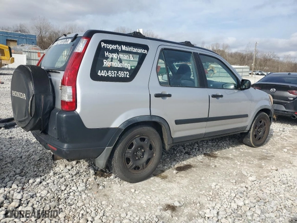 2005 Honda CR-V LX with VIN JHLRD68585C018091, listed as a Copart auction lot 44276815 with 206,143 mi miles and Clean Title. Bid and sale history available at carsss.com. Image 3.