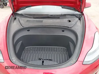 2023 Tesla Model 3 z VIN 5YJ3E1EA4PF384642, wystawiony jako IAAI lot #41496074 z przebiegiem 10 860 mil mil oraz . Historia ofert i sprzedaży dostępna na DreamBid. Obrazek 10.