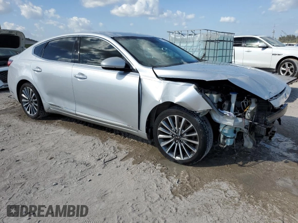 2017 Kia Cadenza Premium z VIN KNALB4J16H5092653, wystawiony jako Copart lot #47524405 z przebiegiem 133 913 mil mil oraz Szkody całkowita. Historia ofert i sprzedaży dostępna na DreamBid. Obrazek 4.