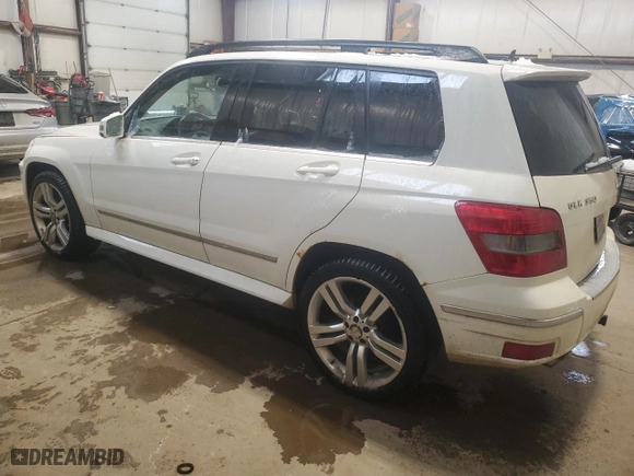2010 Mercedes-Benz GLK-Class GLK 350 with VIN WDCGG8HBXAF335113, listed as a Copart auction lot 48810605 with NaN miles and Salvage Title. Bid and sale history available at carsss.com. Image 2.