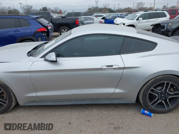 2019 Ford Mustang EcoBoost with VIN 1FA6P8TH8K5172035, listed as a IAAI auction lot 41527251 with 93,549 mi miles and . Bid and sale history available at carsss.com. Image 14.