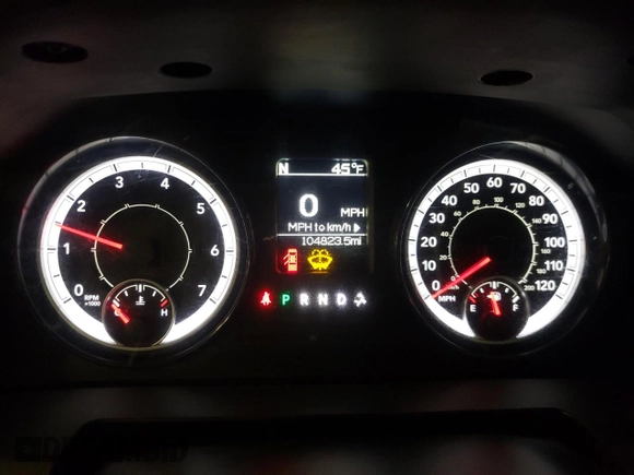 2018 Ram 1500 Big Horn with VIN 1C6RR7GG9JS307284, listed as a Copart auction lot 52587435 with 104,823 mi miles and Salvage title. Bid and sale history available at DreamBid. Image 9.