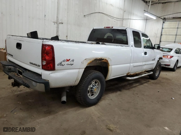 2003 Chevrolet Silverado 2500HD LS with VIN 1GCHK29103E294530, listed as a Copart auction lot 80498894 with 408,177 mi miles and Clean Title. Bid and sale history available at carsss.com. Image 3.