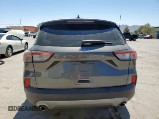 2022 Ford Escape S с VIN 1FMCU0F68NUB48616, выставлен на аукционе Copart как лот 57578635 с пробегом 39 451 миль миль и Списание • Salvage title. История ставок и продаж доступна на DreamBid. Изображение 6.