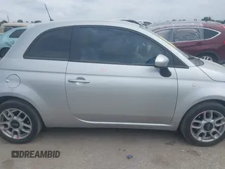 2013 FIAT 500 Pop z VIN 3C3CFFAR6DT633062, wystawiony jako IAAI lot #42302507 z przebiegiem 184 023 mil mil oraz . Historia ofert i sprzedaży dostępna na DreamBid. Obrazek 13.