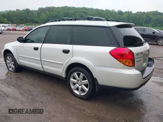 2007 Subaru Legacy Outback with VIN 4S4BP61C877321135, listed as a IAAI auction lot 42259225 with 196,429 mi miles and . Bid and sale history available at DreamBid. Image 3.