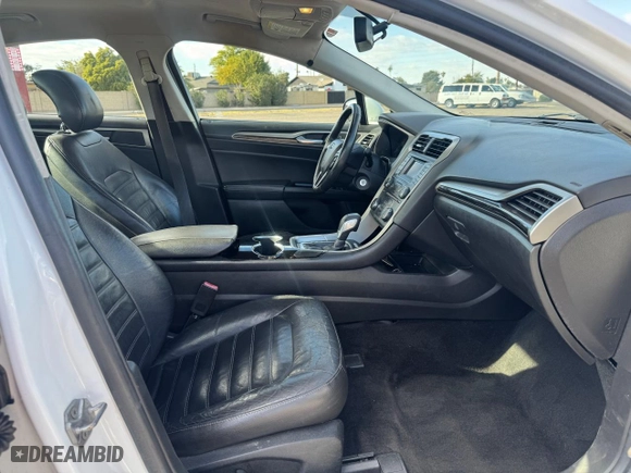 2014 Ford Fusion SE with VIN 3FA6P0HD0ER214769, listed as a Copart auction lot 46957865 with 155,267 mi miles and Clean Title. Bid and sale history available at carsss.com. Image 5.