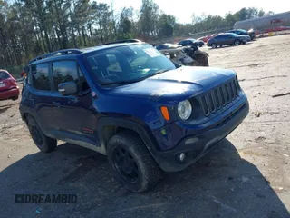2018 Jeep Renegade Trailhawk with VIN ZACCJBCB8JPH88816, listed as a IAAI auction lot 41649502 with 94,282 mi miles. Bid and sale history available at carsss.com. Image 1.