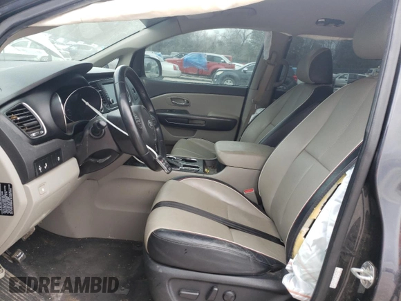 2019 Kia Sedona EX with VIN KNDMB5C15K6556821, listed as a Copart auction lot 46786935 with 101,467 mi miles and Salvage Title. Bid and sale history available at carsss.com. Image 7.