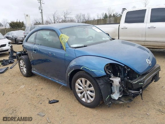 2019 Volkswagen Beetle S with VIN 3VWFD7AT8KM708865, listed as a IAAI auction lot 41692756 with 35,070 mi miles. Bid and sale history available at carsss.com. Image 1.