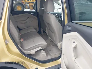2014 Ford Escape SE with VIN 1FMCU9GX4EUE01300, listed as a IAAI auction lot 41674134 with 136,192 mi miles. Bid and sale history available at carsss.com. Image 8.
