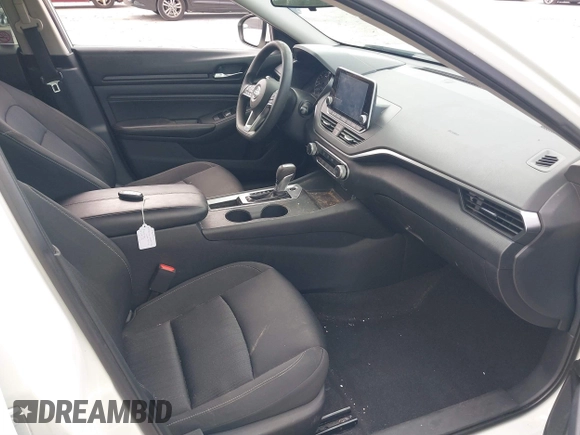2020 Nissan Altima S z VIN 1N4BL4BV2LC228722, wystawiony jako IAAI lot #41638753 z przebiegiem 164 716 mil mil oraz . Historia ofert i sprzedaży dostępna na DreamBid. Obrazek 5.