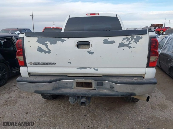 2006 Chevrolet Silverado 2500HD LT1 with VIN 1GCHK23D56F214849, listed as a IAAI auction lot 41249646 with NaN miles. Bid and sale history available at carsss.com. Image 16.