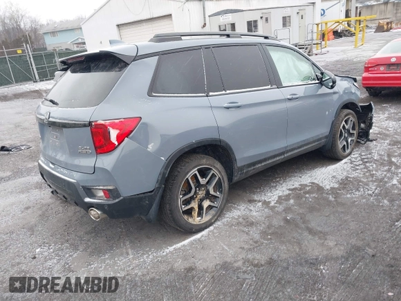 2022 Honda Passport Elite z VIN 5FNYF8H06NB015583, wystawiony jako IAAI lot #41633925 z przebiegiem 49 738 mil mil oraz . Historia ofert i sprzedaży dostępna na DreamBid. Obrazek 4.