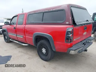 2006 Chevrolet Silverado 1500 LS with VIN 1GCEC19V66Z217817, listed as a IAAI auction lot 41924306 with 274,685 mi miles. Bid and sale history available at carsss.com. Image 3.