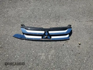 2017 Mitsubishi Outlander ES z VIN JA4AZ2A39HZ016343, wystawiony jako Copart lot #53660275 z przebiegiem 91 788 mil mil oraz Szkoda całkowita • Salvage title. Historia ofert i sprzedaży dostępna na DreamBid. Obrazek 13.