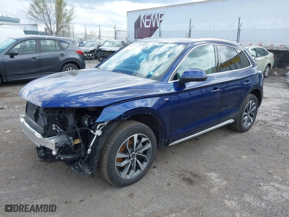 2024 Audi Q5 S line Premium Plus with VIN WA1EAAFY2R2018050, listed as a IAAI auction lot 41887903 with 15,685 mi miles. Bid and sale history available at carsss.com. Image 22.