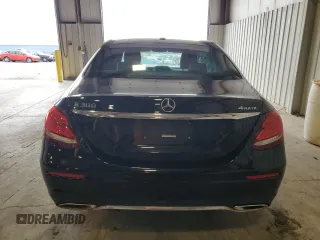 2019 Mercedes-Benz E-Class E 300 with VIN WDDZF4KB8KA528772, listed as a Copart auction lot 46392773 with 33,236 mi miles. Bid and sale history available at carsss.com. Image 6.