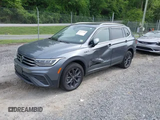2022 Volkswagen Tiguan SE с VIN 3VV2B7AX7NM014782, выставлен на аукционе IAAI как лот 42277769 с пробегом 97 120 миль миль и . История ставок и продаж доступна на DreamBid. Изображение 2.